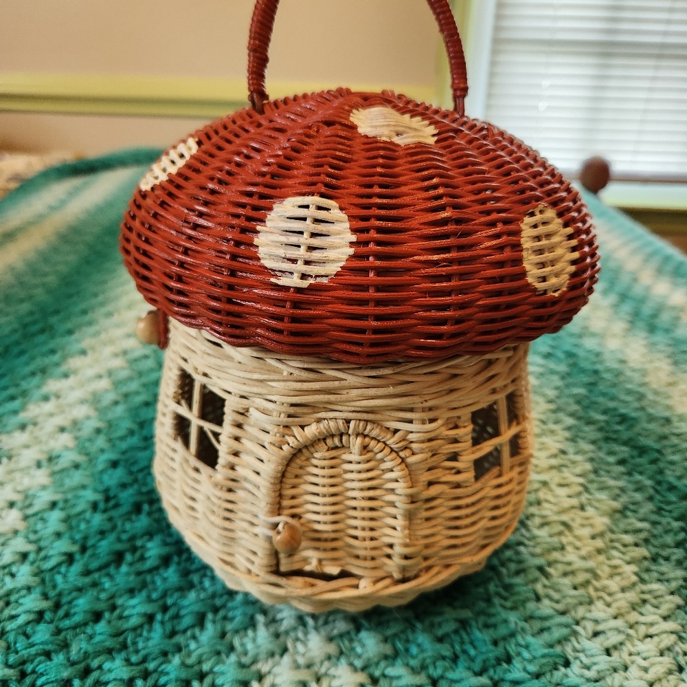 Olli ella red mushroom basket
